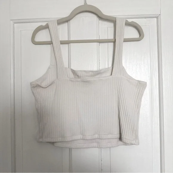 American Eagle Outfitters White Ribbed Crop Top - Picture 6 of 6